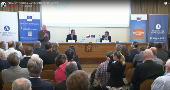 Návštěva komisaře Moedase v Praze