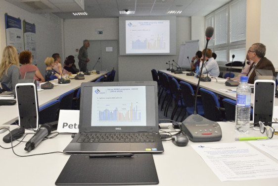 Info-den VVI pro nano a nové materiály-prezentace