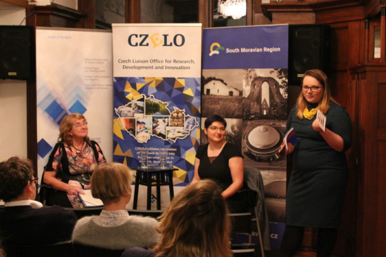 Eva Cudlinova at the 16th Science Café